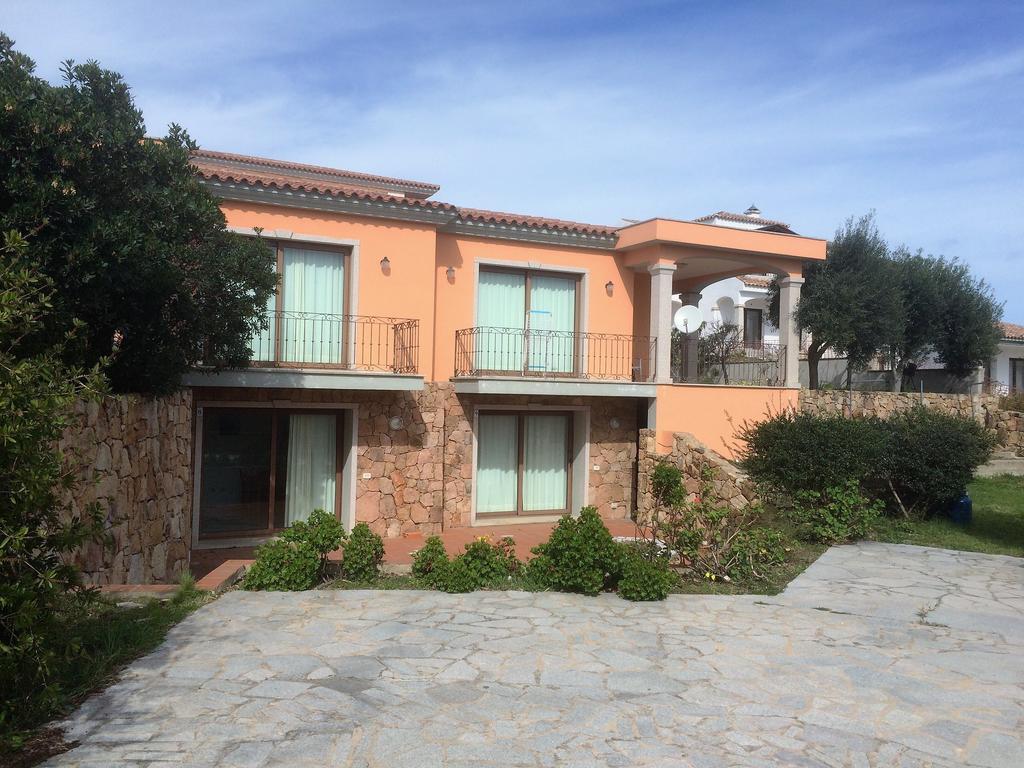 La Conchiglia Villa Olbia Bagian luar foto