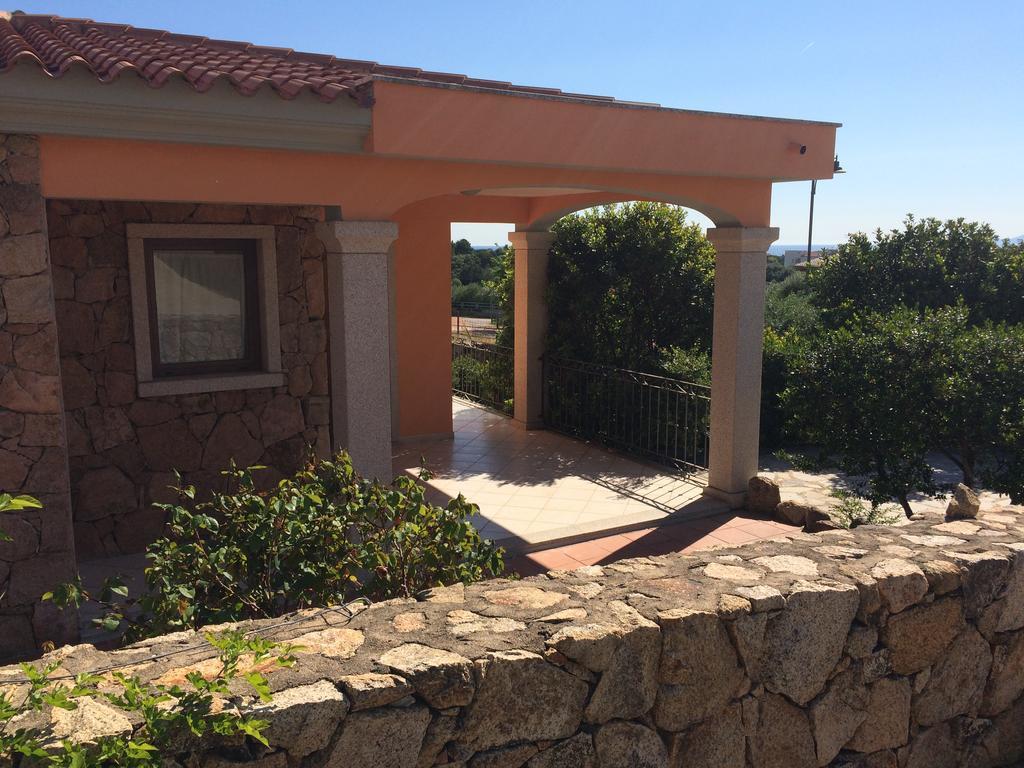 La Conchiglia Villa Olbia Bagian luar foto