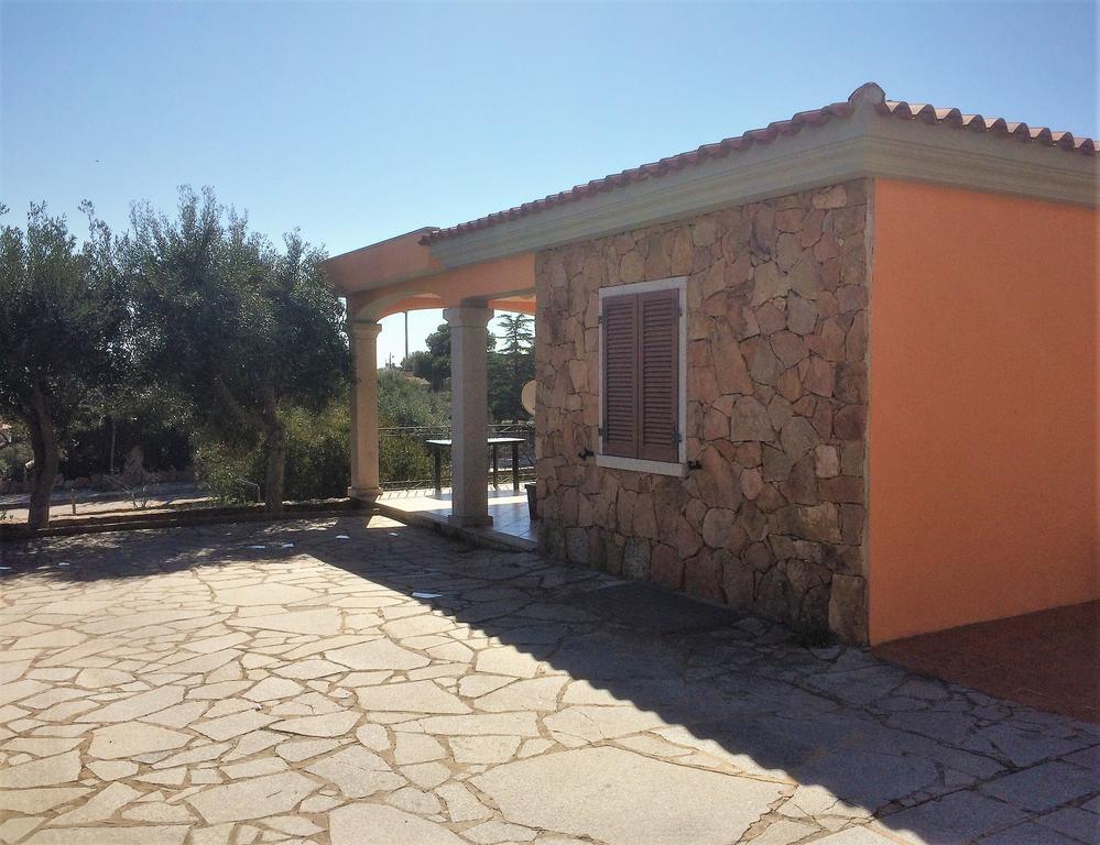 La Conchiglia Villa Olbia Bagian luar foto